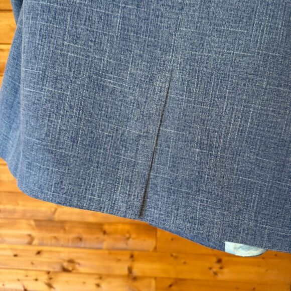 NWOT ASOS 1 button skinny notch lapel blazer with amazing bird print lining. - Picture 8 of 8